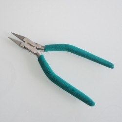 narrow nose pliers